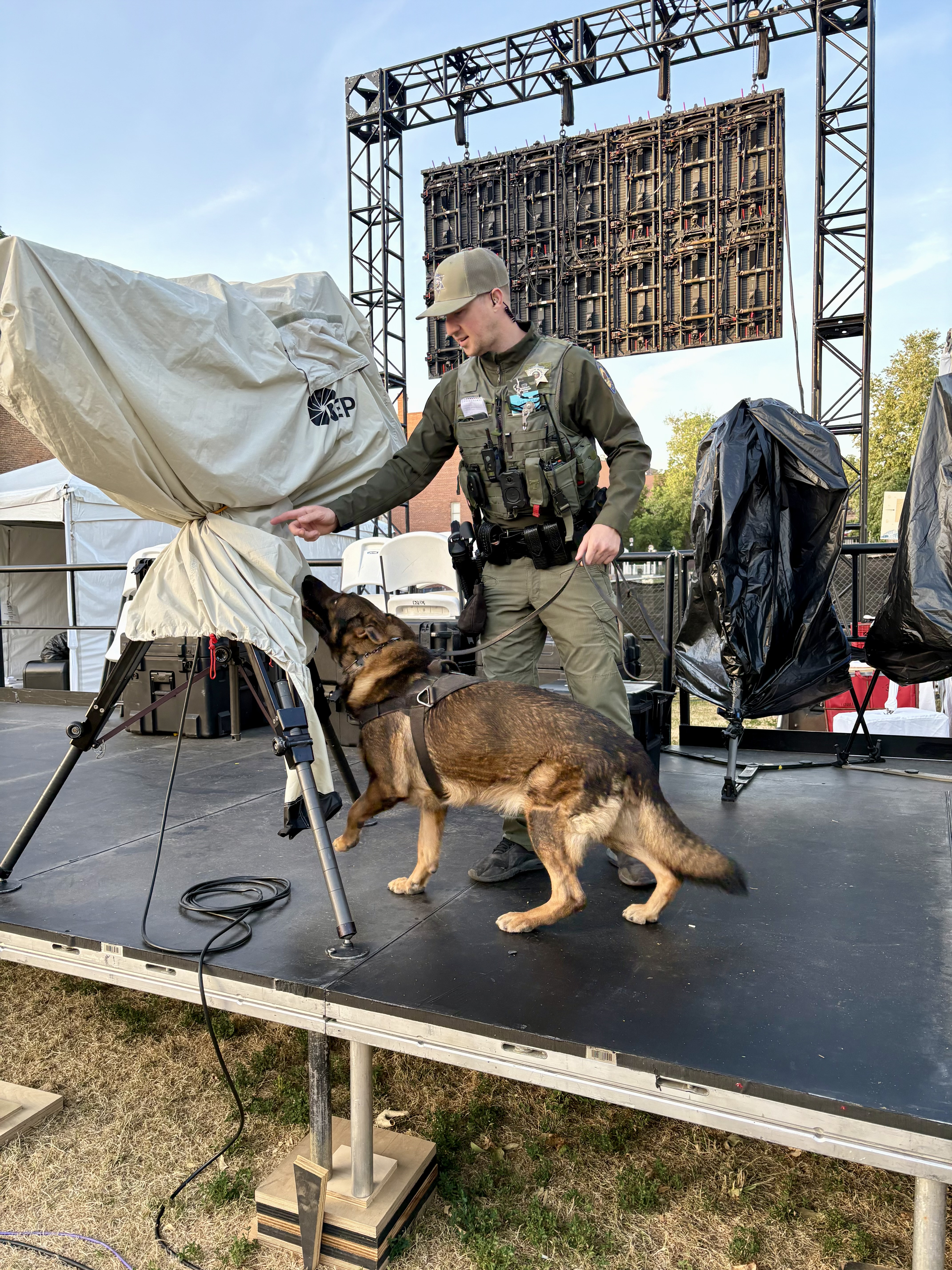 K-9 Explosives Detection Sweep K-9 Explosives Detection Sweep